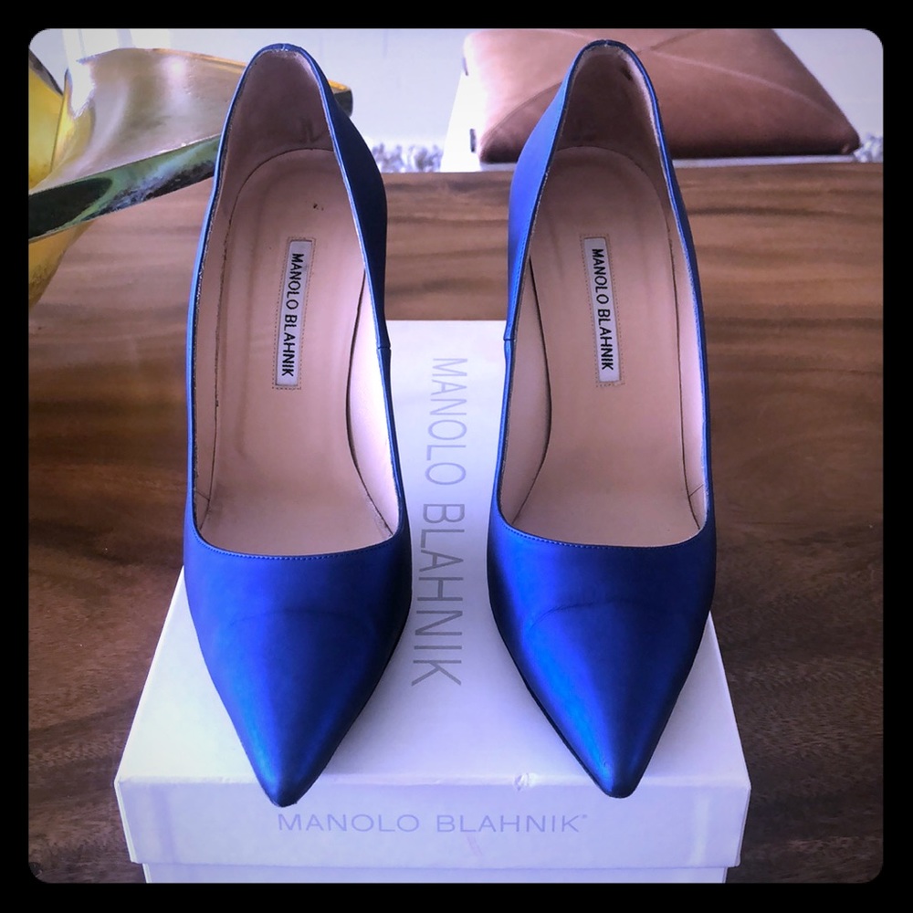 Manolo Blahnik Satin Blue Pumps